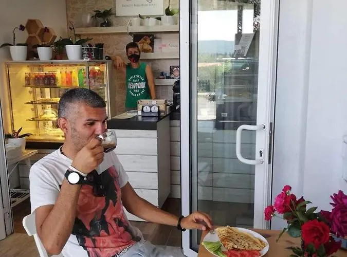 Dream House 2* Carewo