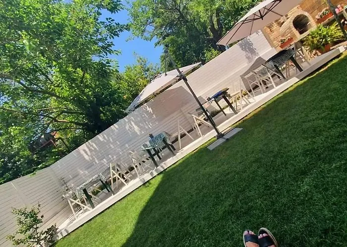 Pensjonat Dream House 2*