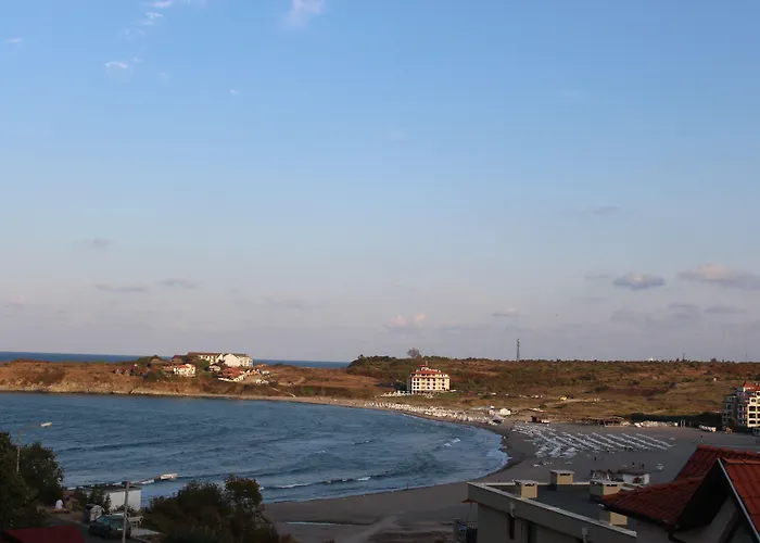 Dream House Pensjonat 2*