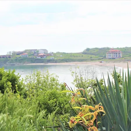 Dream House Konukevi Tsarevo