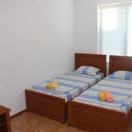 Dream House Konukevi