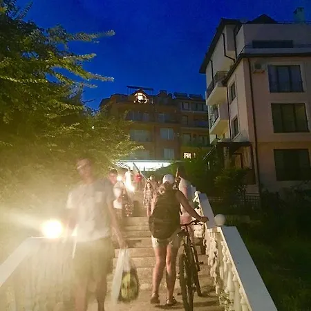 Guest house Dream House 2*
