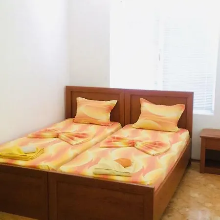 Dream House Konukevi